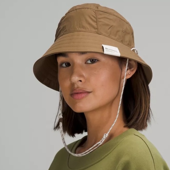 LULULEMON OLIVE ARMY GREEN Patch Logo Bucket Hat Chin Strap Cord Unisex M / L - Picture 8 of 8